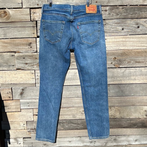 Levi's | Jeans | Levis 52 Faded Whiskered Medium Wash Taper Jeans Mens Size  33x32 | Poshmark